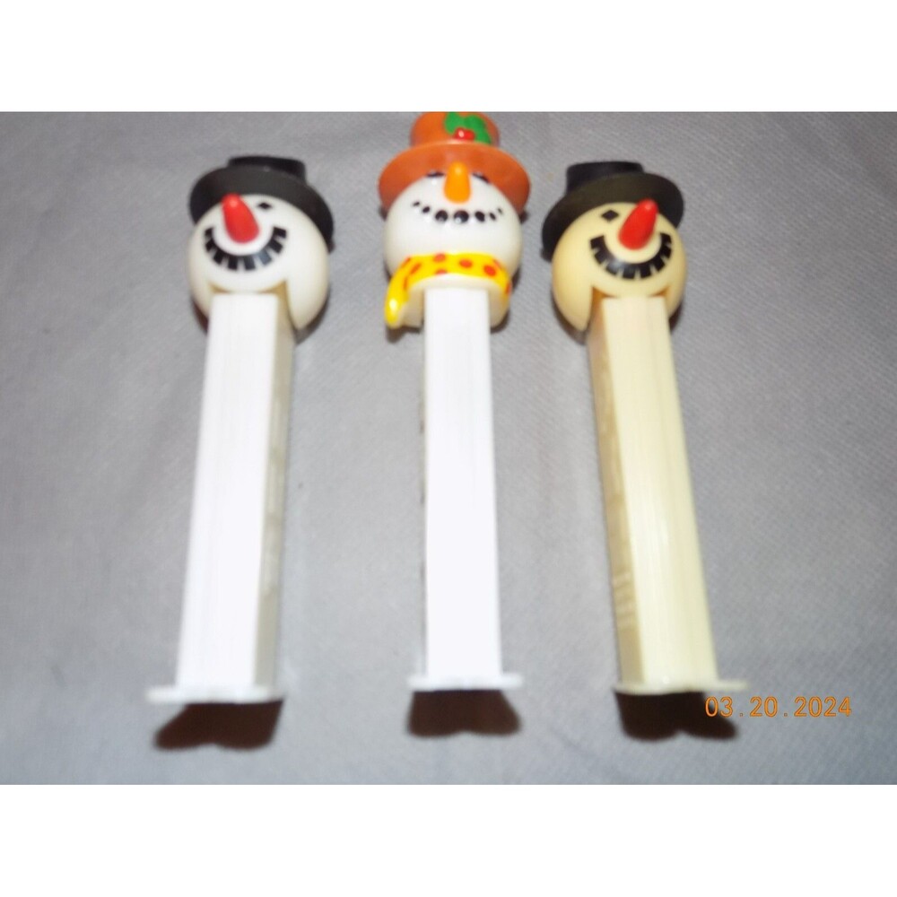 Lot of vintage Pez dispenser snowman christmas